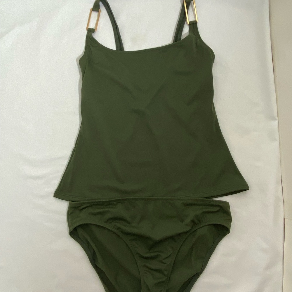 Lisa Curran swim set